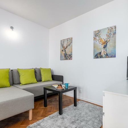 Apartaments Solec 79 By Noclegi Renters Varşovia Exterior foto