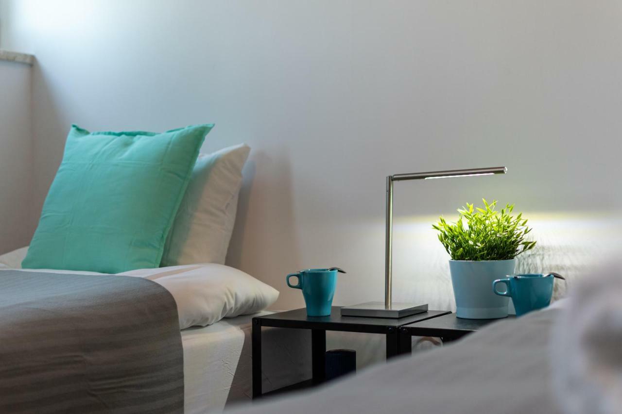 Apartaments Solec 79 By Noclegi Renters Varşovia Exterior foto