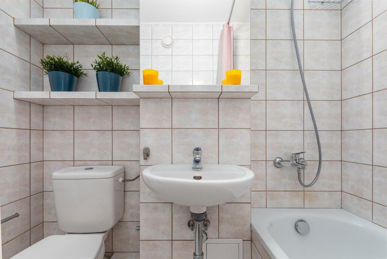 Apartaments Solec 79 By Noclegi Renters Varşovia Exterior foto